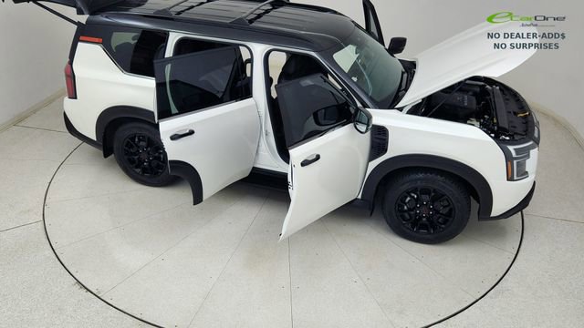 Used 2026 Nissan Armada PRO-4X w/ Captain's Chari Seat Package AWD/4WD image 85