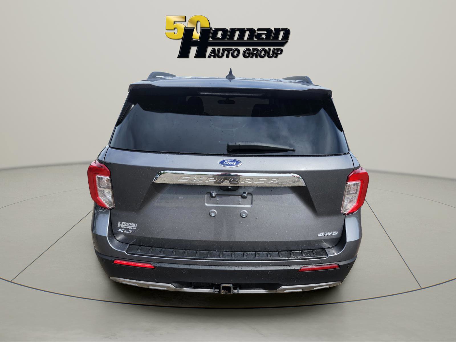 Used 2023 Ford Explorer XLT w/ Equipment Group 202A AWD/4WD image 4