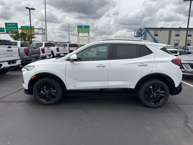 New 2026 Buick Encore GX Sport Touring w/ Comfort Package FWD image 7