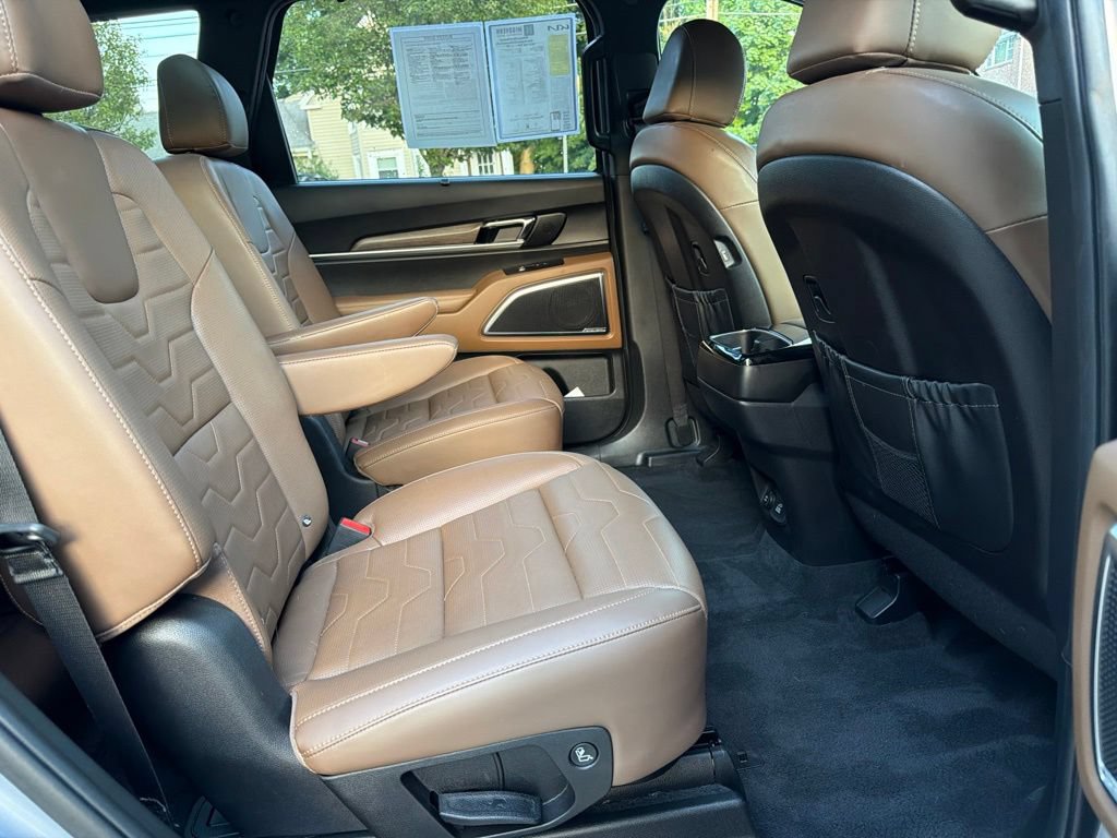 Certified 2022 Kia Telluride SX w/ SX Prestige Package AWD/4WD image 30