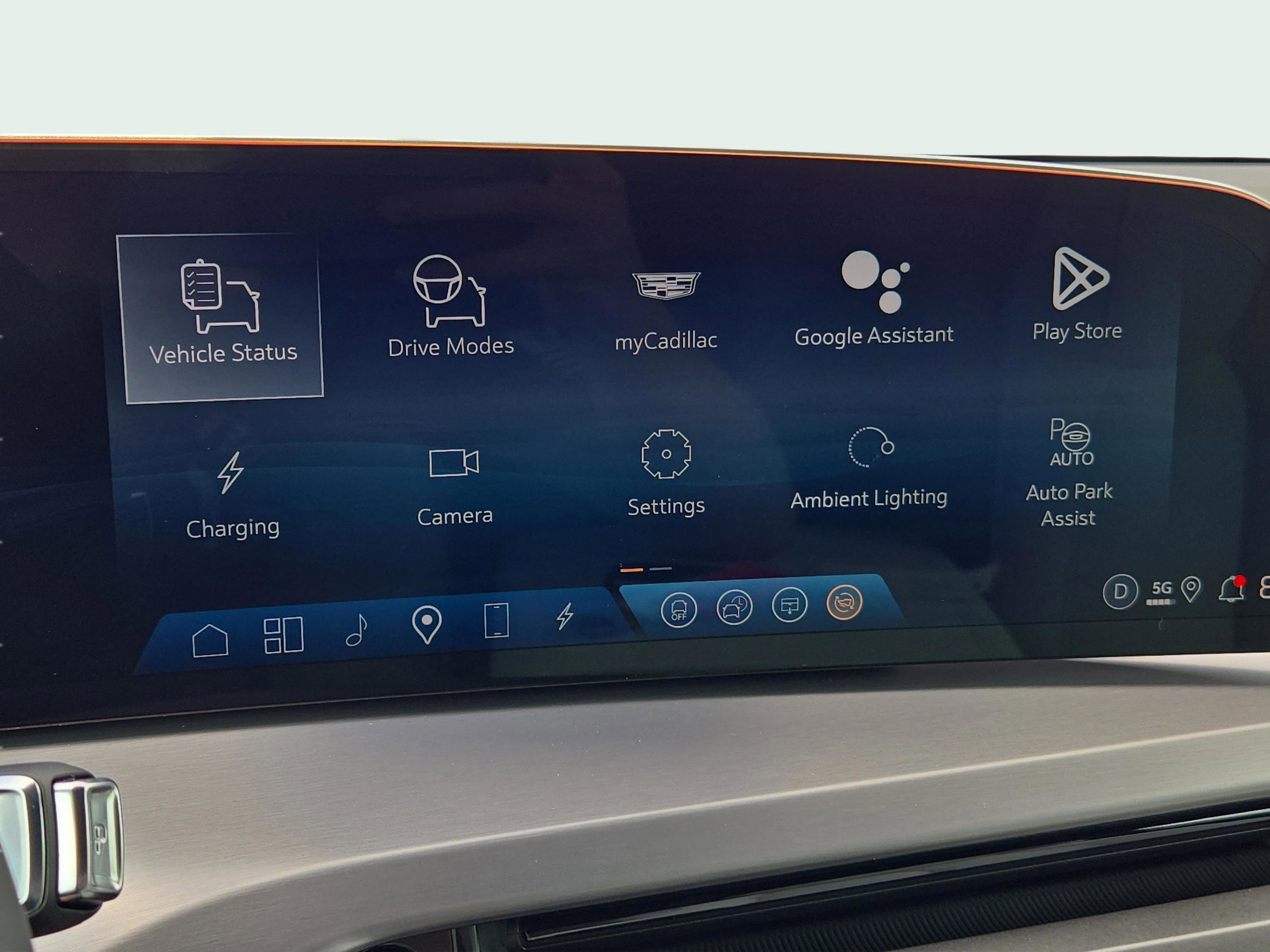 New 2026 Cadillac Vistiq Sport image 32
