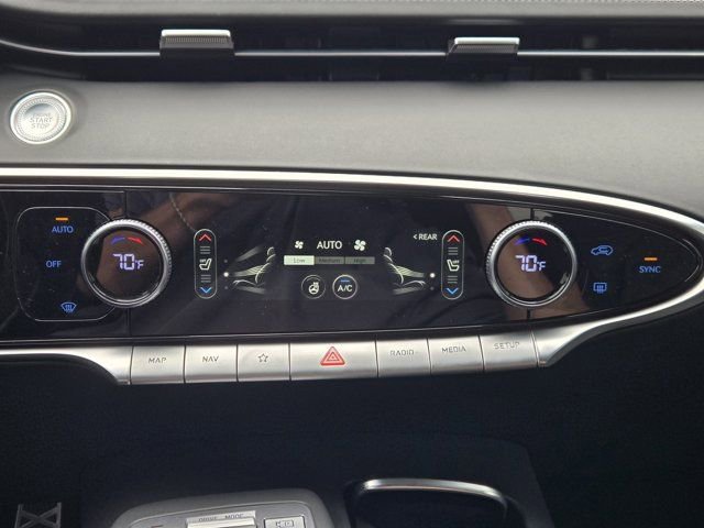 Used 2025 Genesis GV70 3.5T Sport w/ Sport Advanced Package AWD/4WD image 19