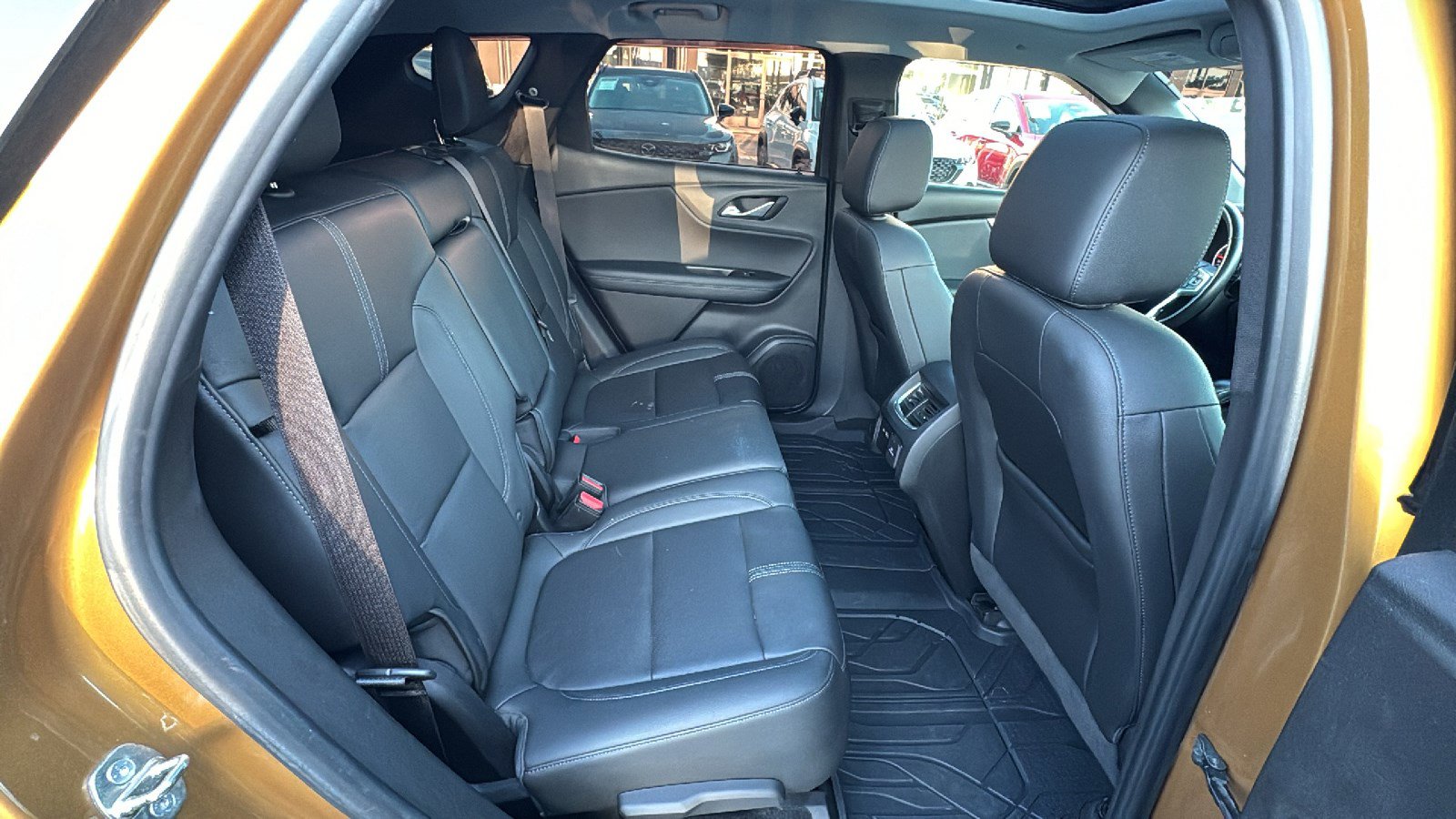 Used 2019 Chevrolet Blazer LT w/ Sun and Wheels Package FWD image 22