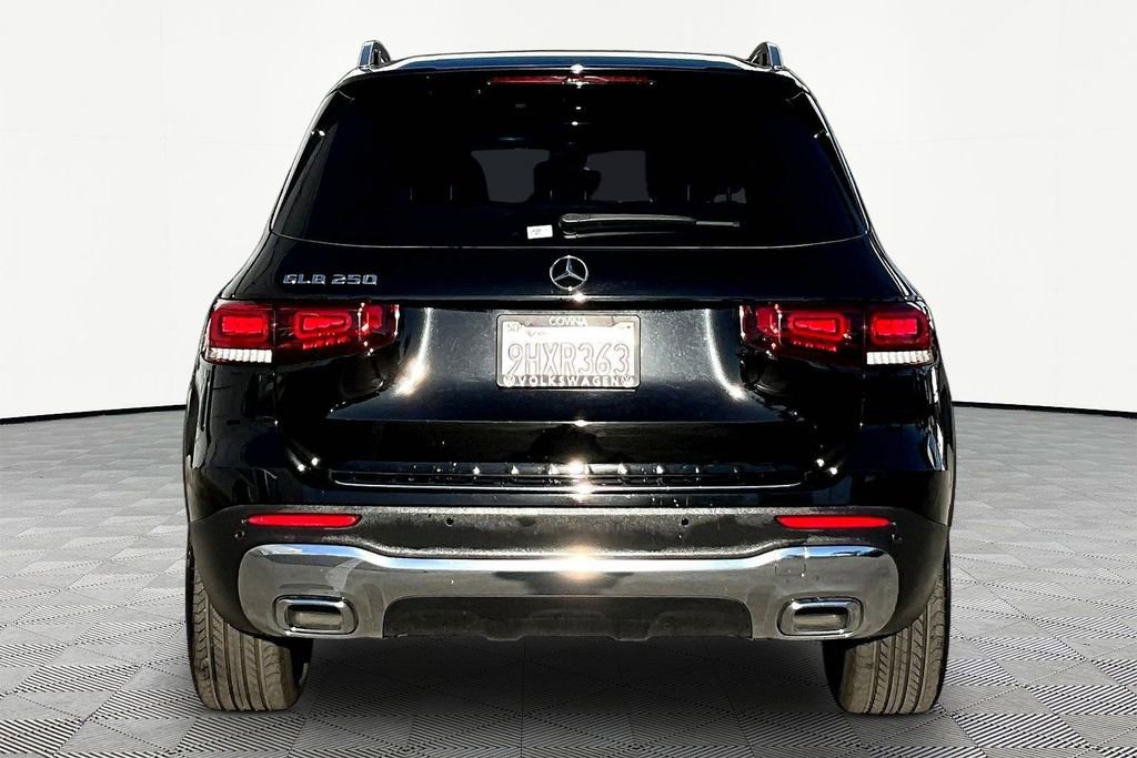 Used 2023 Mercedes-Benz GLB 250 image 5