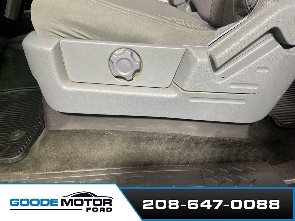 Used 2013 Ford F150 XLT w/ Trailer Tow Pkg image 11