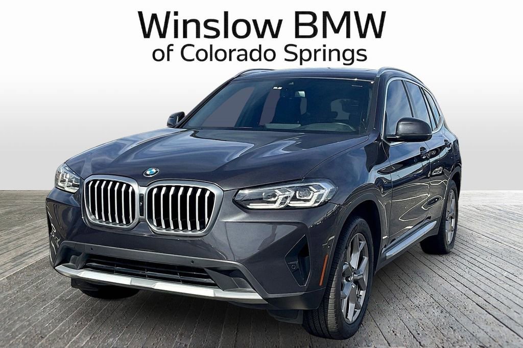 Used 2024 BMW X3 xDrive30i w/ Premium Package AWD/4WD image 3