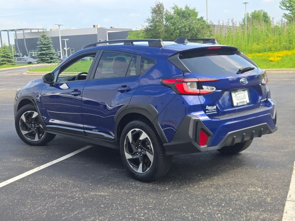 Used 2024 Subaru Crosstrek 2.5i Limited w/ Crosstrek Mirror Package AWD/4WD image 14