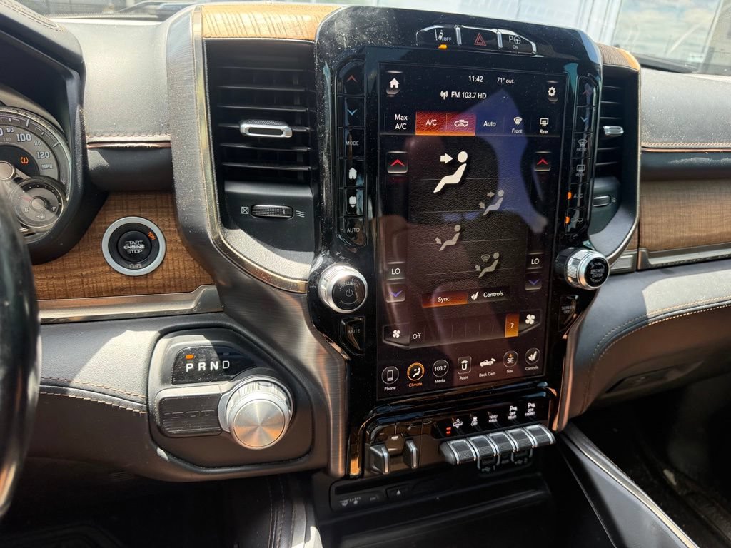 Used 2019 RAM 1500 Limited RWD image 4