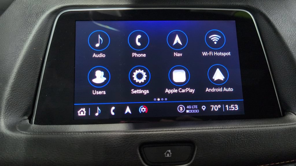 Used 2022 Cadillac XT4 Sport w/ Sun And Sound Package AWD/4WD image 12