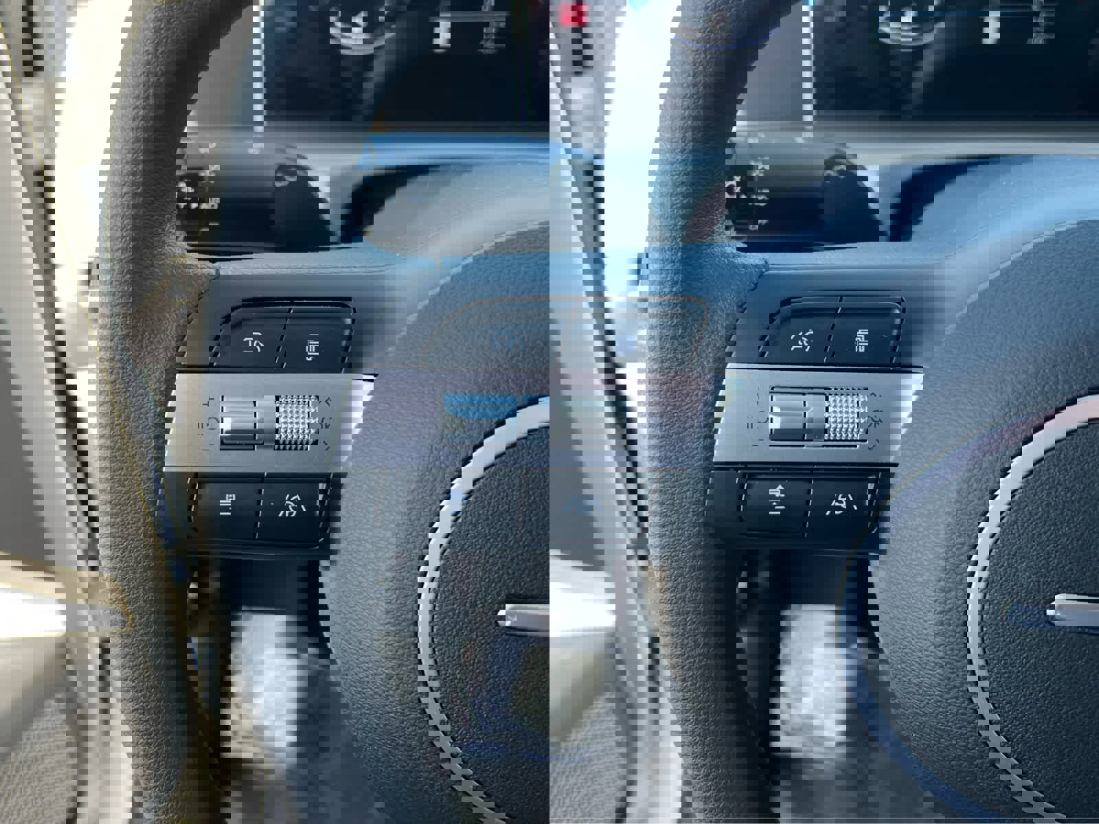 Certified 2026 Hyundai Tucson SEL image 32