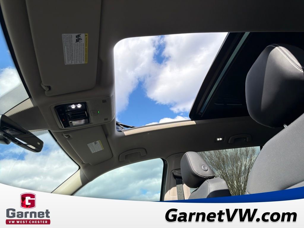 New 2026 Volkswagen Atlas SEL image 17