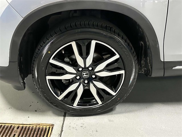 Certified 2022 Honda Pilot Touring image 11