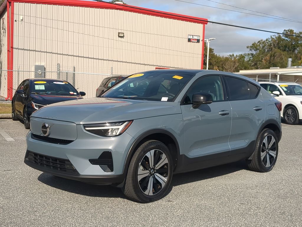 Used 2023 Volvo C40 Recharge Core image 10