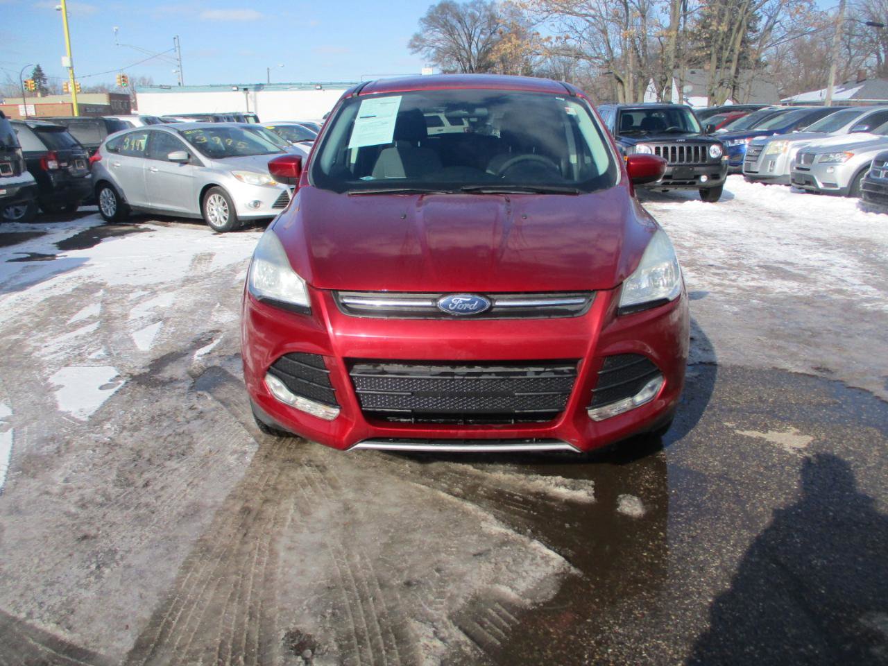 Used 2014 Ford Escape SE FWD image 2