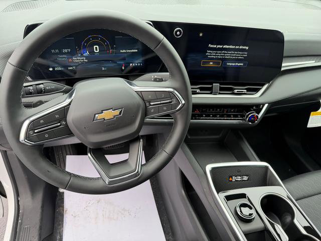 New 2026 Chevrolet Equinox LT w/ Convenience Package II image 11