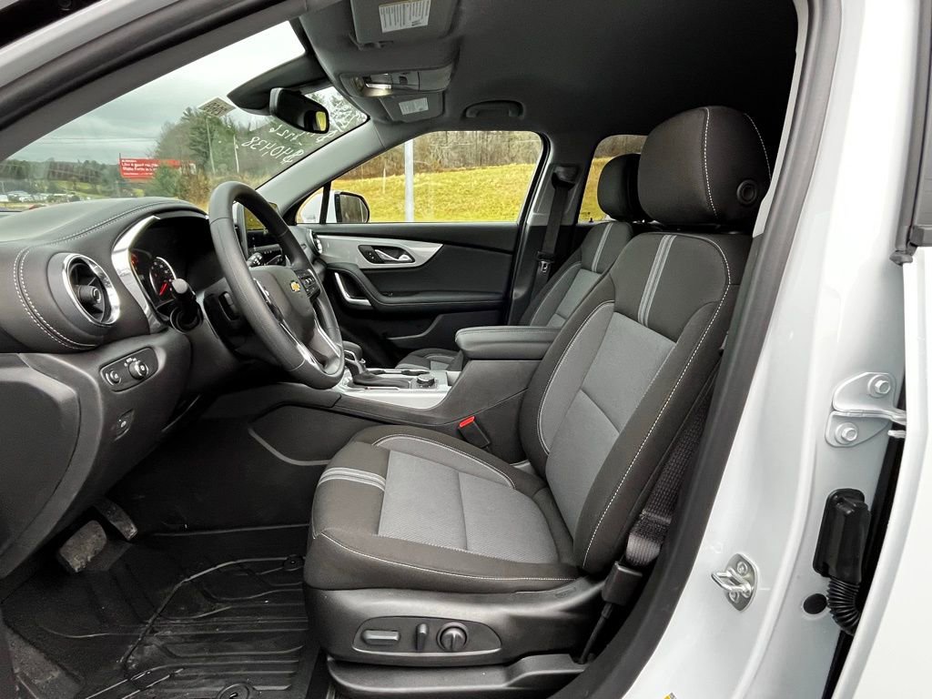 New 2026 Chevrolet Blazer LT w/ Convenience Package image 11