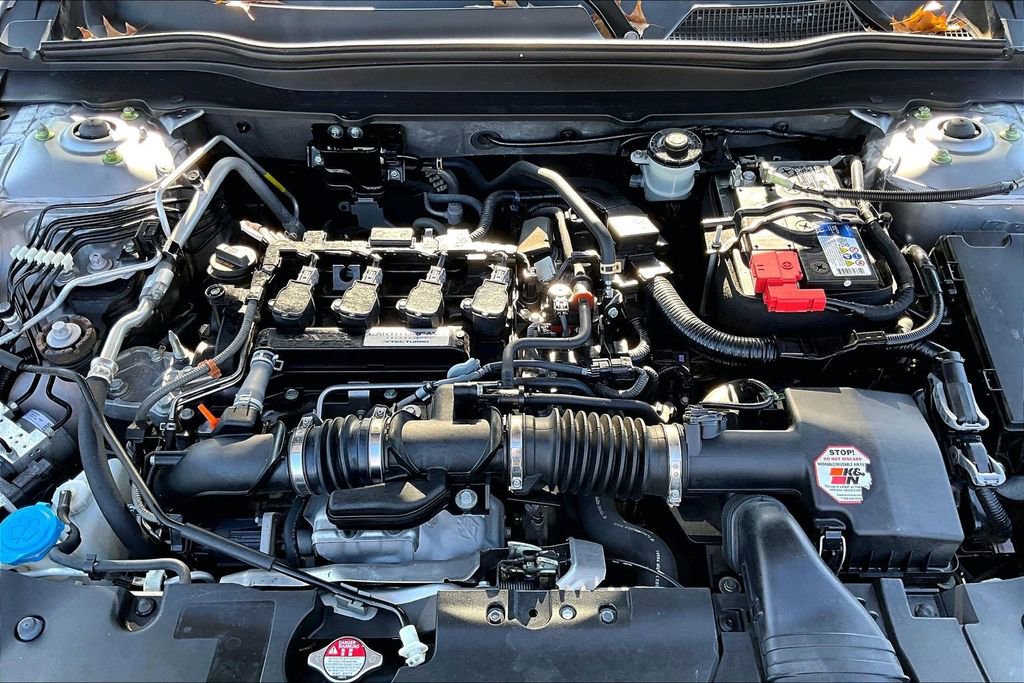 Used 2018 Honda Accord Sport image 22