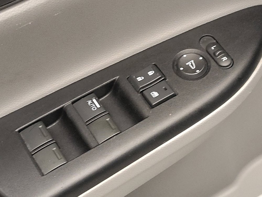 Used 2016 Honda Accord LX image 27
