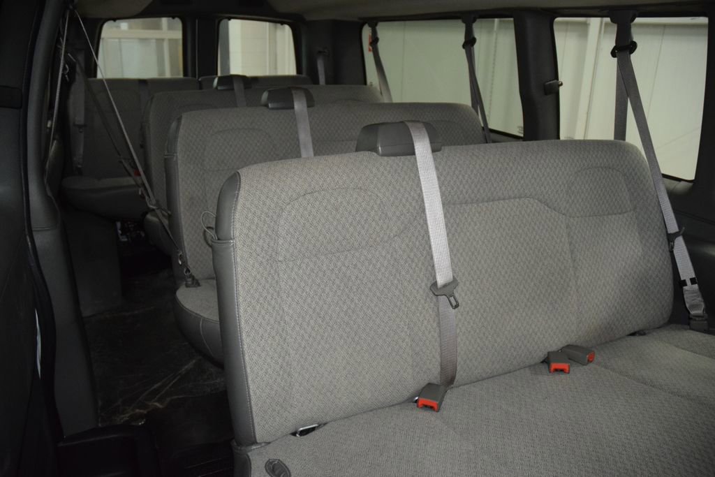 Used 2025 Chevrolet Express 3500 LT w/ LT Preferred Equipment Group RWD image 35