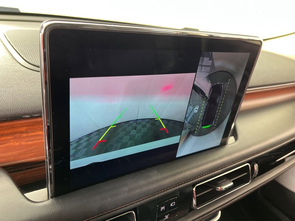 Used 2022 Lincoln Aviator Reserve w/ Equipment Group 201A image 30