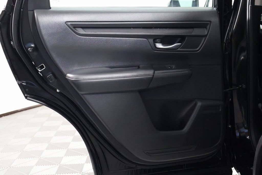 Used 2023 Honda CR-V LX image 13