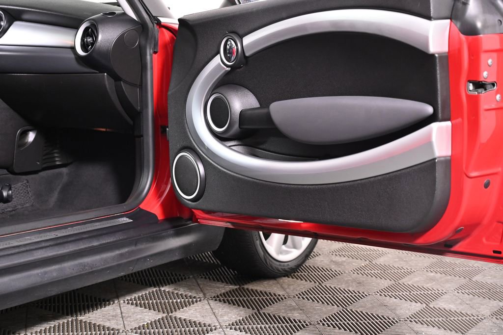 Used 2009 MINI Cooper S FWD image 25