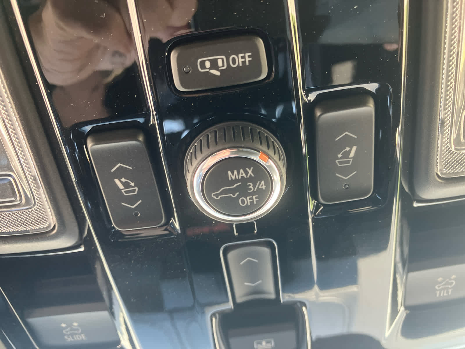 New 2026 GMC Yukon Elevation image 25