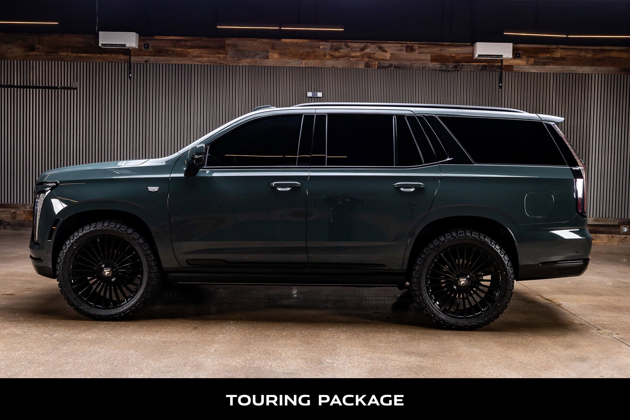 Used 2025 Cadillac Escalade Sport w/ Touring Package AWD/4WD image 5