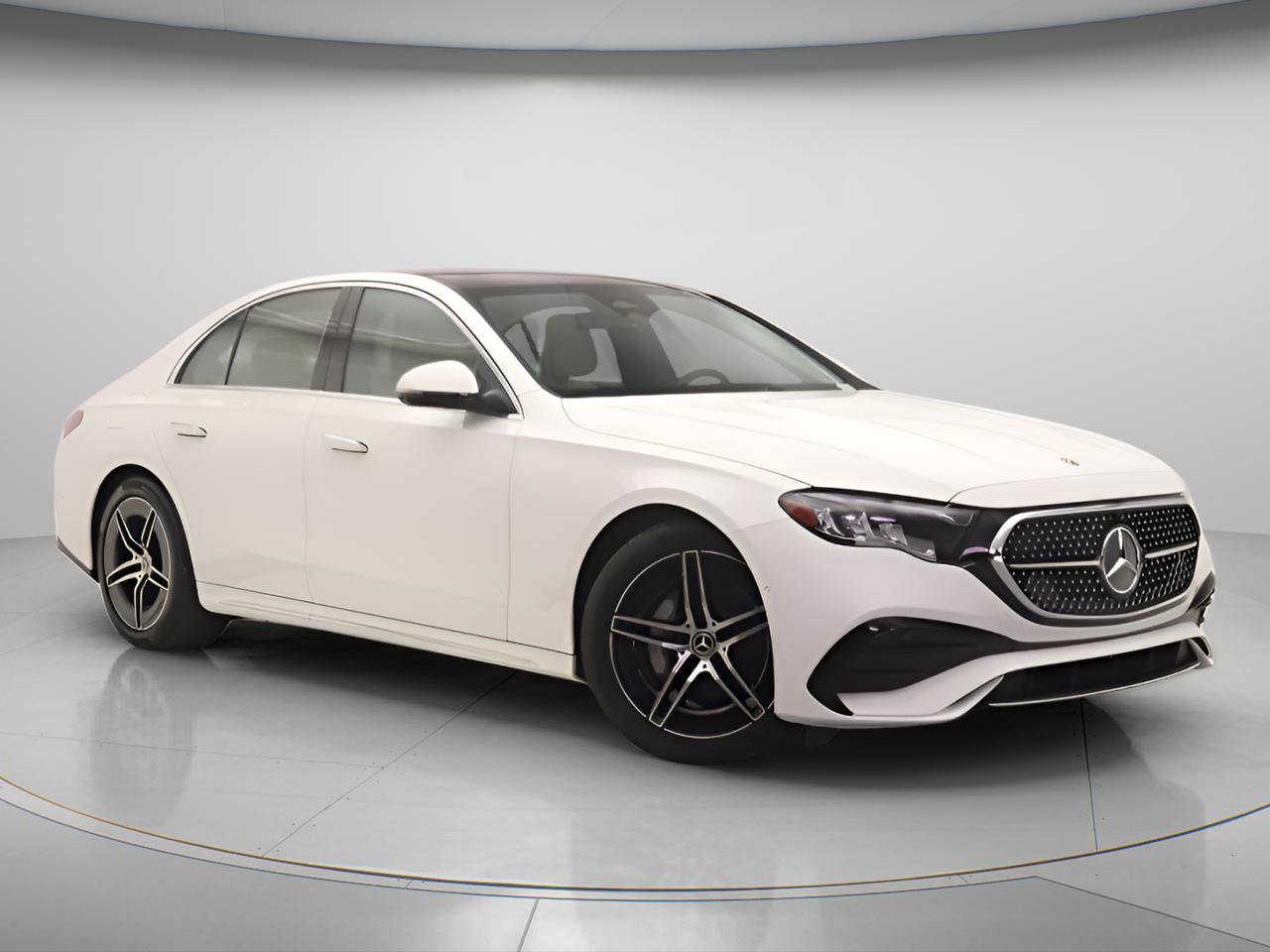 Certified 2024 Mercedes-Benz E 350 4MATIC Sedan image 31