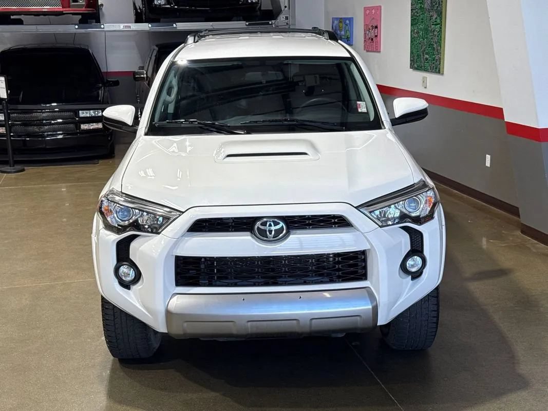 Used 2019 Toyota 4Runner TRD Off-Road AWD/4WD image 7