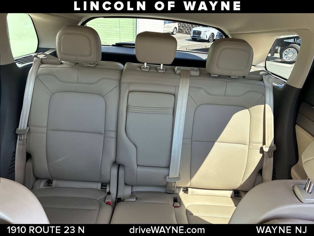 Certified 2023 Lincoln Corsair AWD w/ Equipment Group 101A image 15