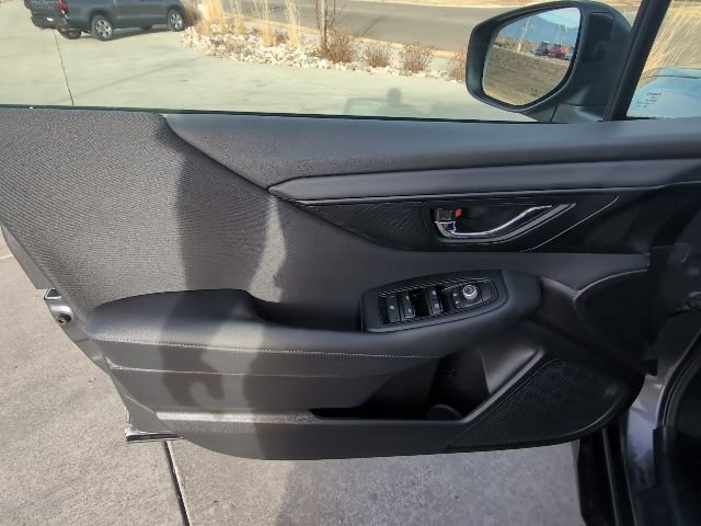Used 2025 Subaru Outback Premium image 10