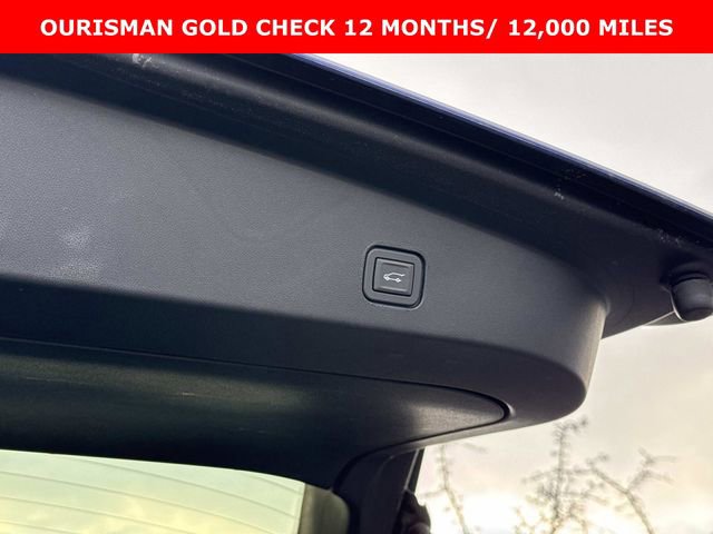 Used 2024 Cadillac Lyriq Sport image 14