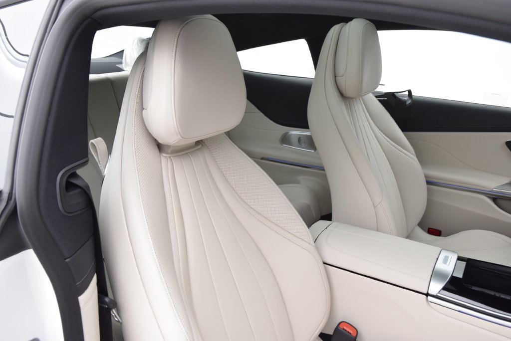 New 2026 Mercedes-Benz CLE 450 4MATIC Coupe image 17