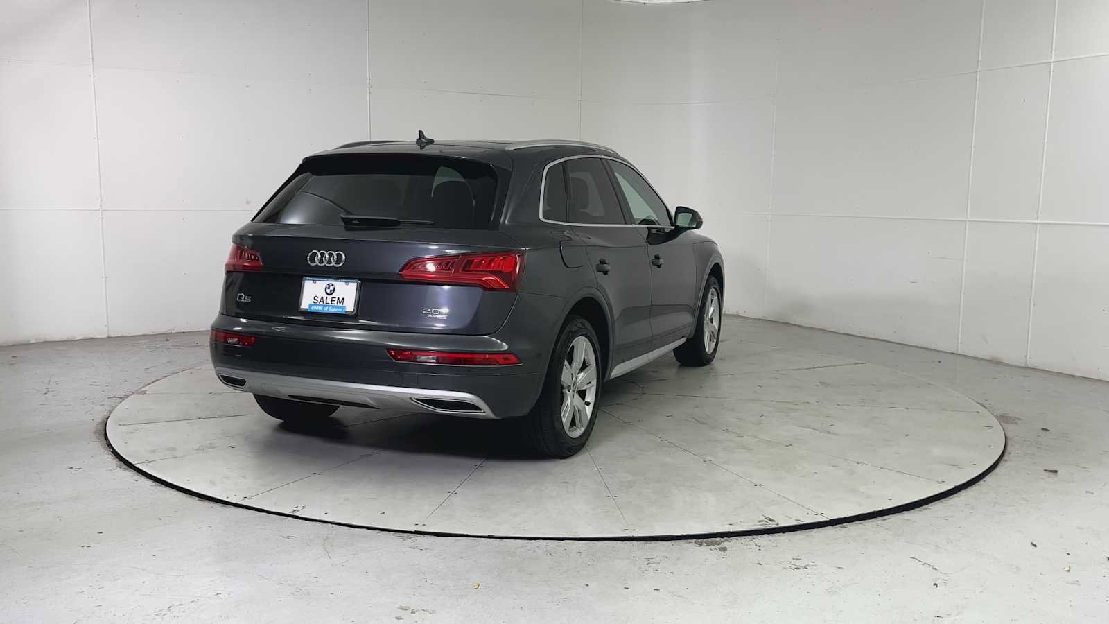 Used 2018 Audi Q5 2.0T Premium Plus w/ Premium Plus Package image 2