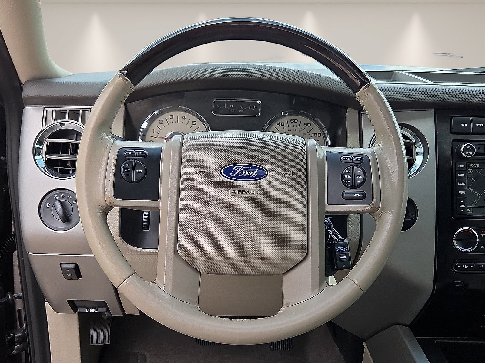 Used 2014 Ford Expedition EL Limited w/ Equipment Group 301A RWD image 14