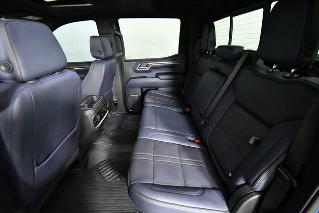 Used 2024 Chevrolet Silverado 1500 High Country w/ Technology Package image 25