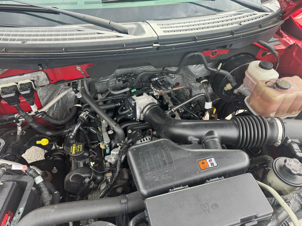 Used 2010 Ford F150 STX RWD image 24