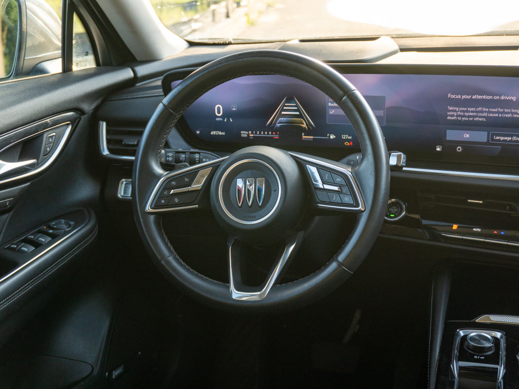 Used 2024 Buick Envision Preferred AWD/4WD image 22