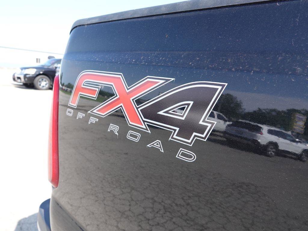 Used 2014 Ford F250 Lariat w/ Chrome Package AWD/4WD image 44
