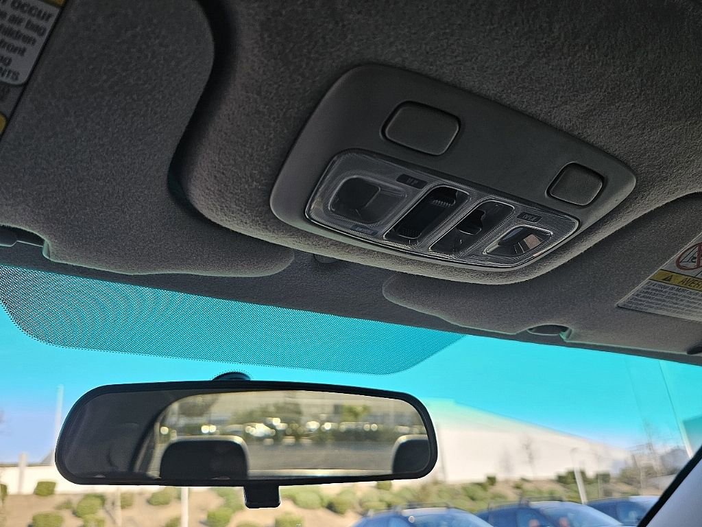 Used 2003 Subaru Baja image 27