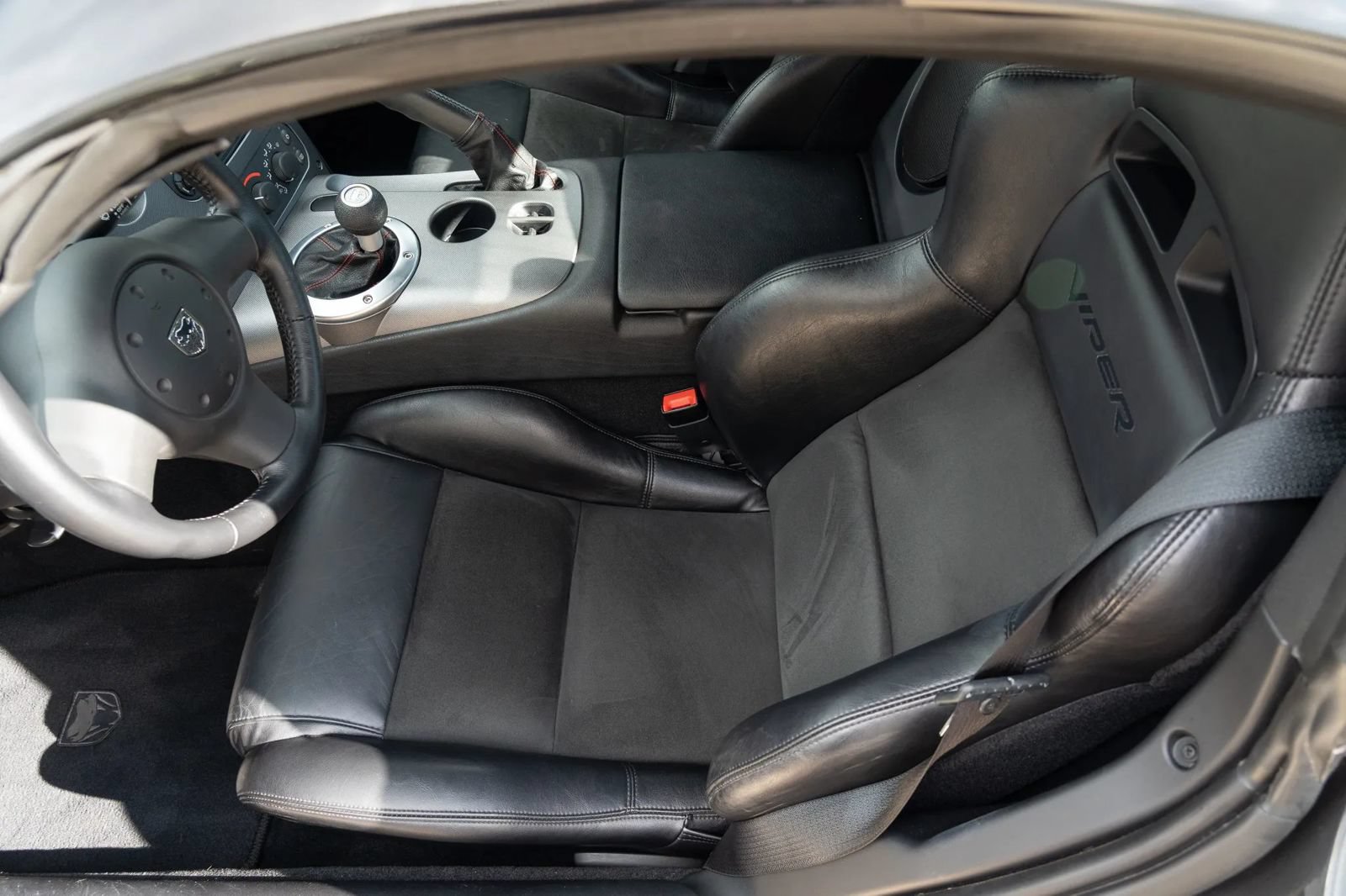 Used 2009 Dodge Viper ACR RWD image 19