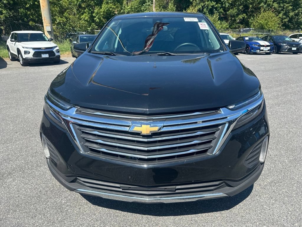 Used 2024 Chevrolet Equinox LT AWD/4WD image 2