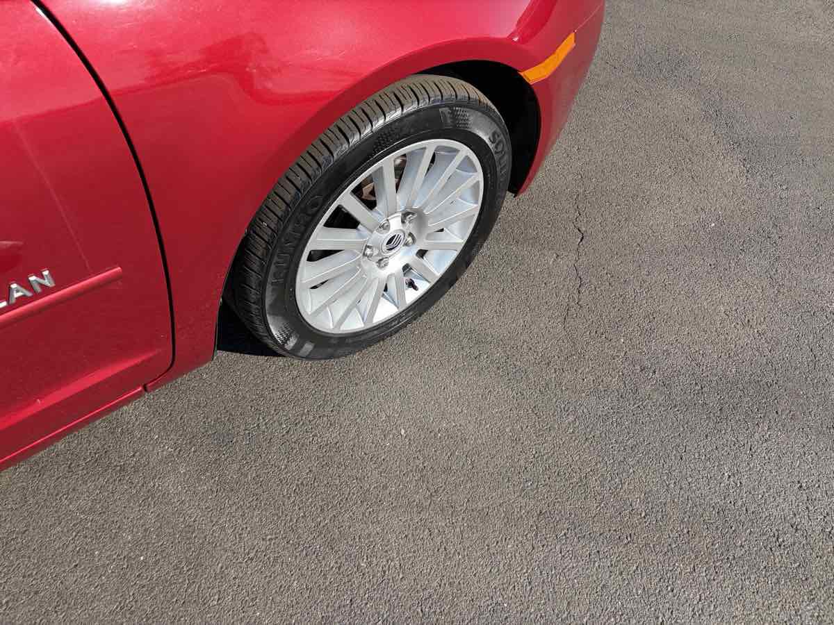 Used 2008 Mercury Milan Premier image 30