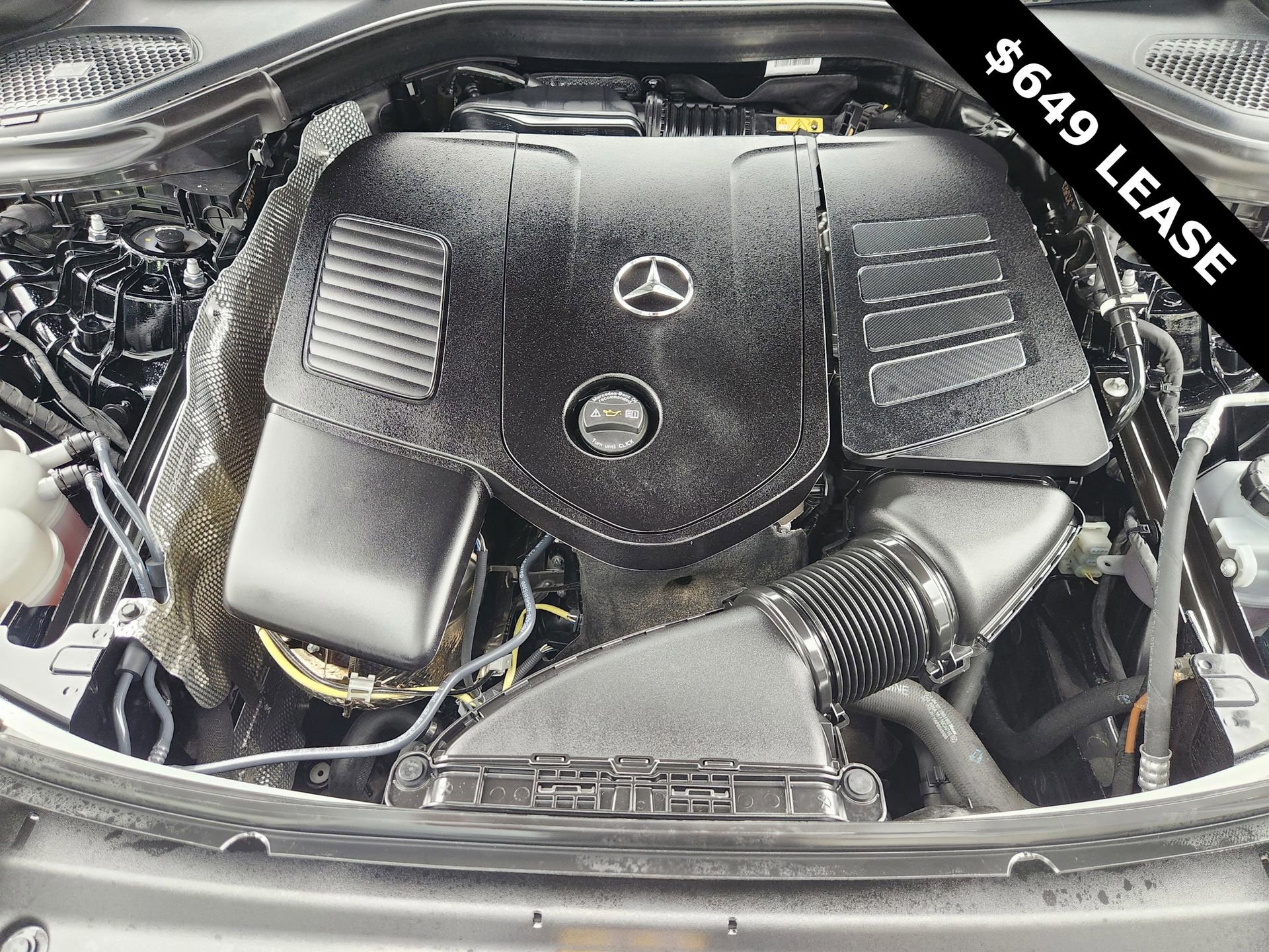 Certified 2025 Mercedes-Benz GLC 300 4MATIC image 32