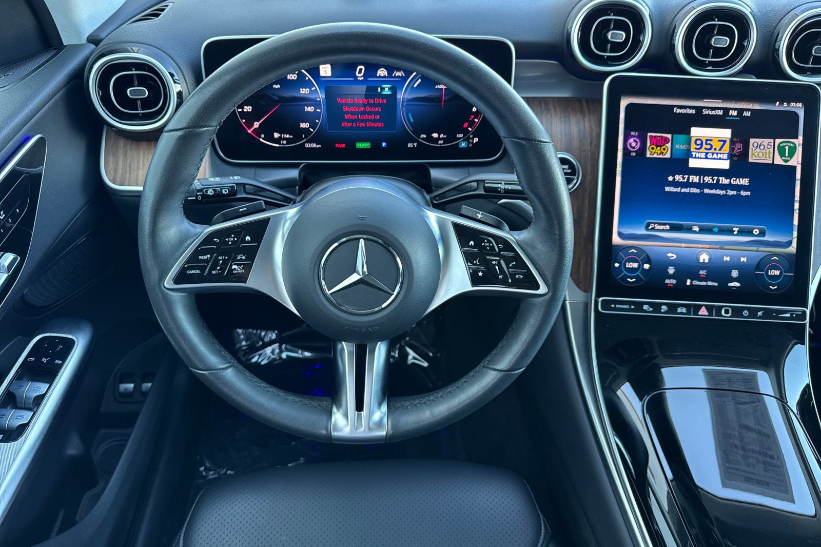 Certified 2025 Mercedes-Benz GLC 350e 4MATIC image 31