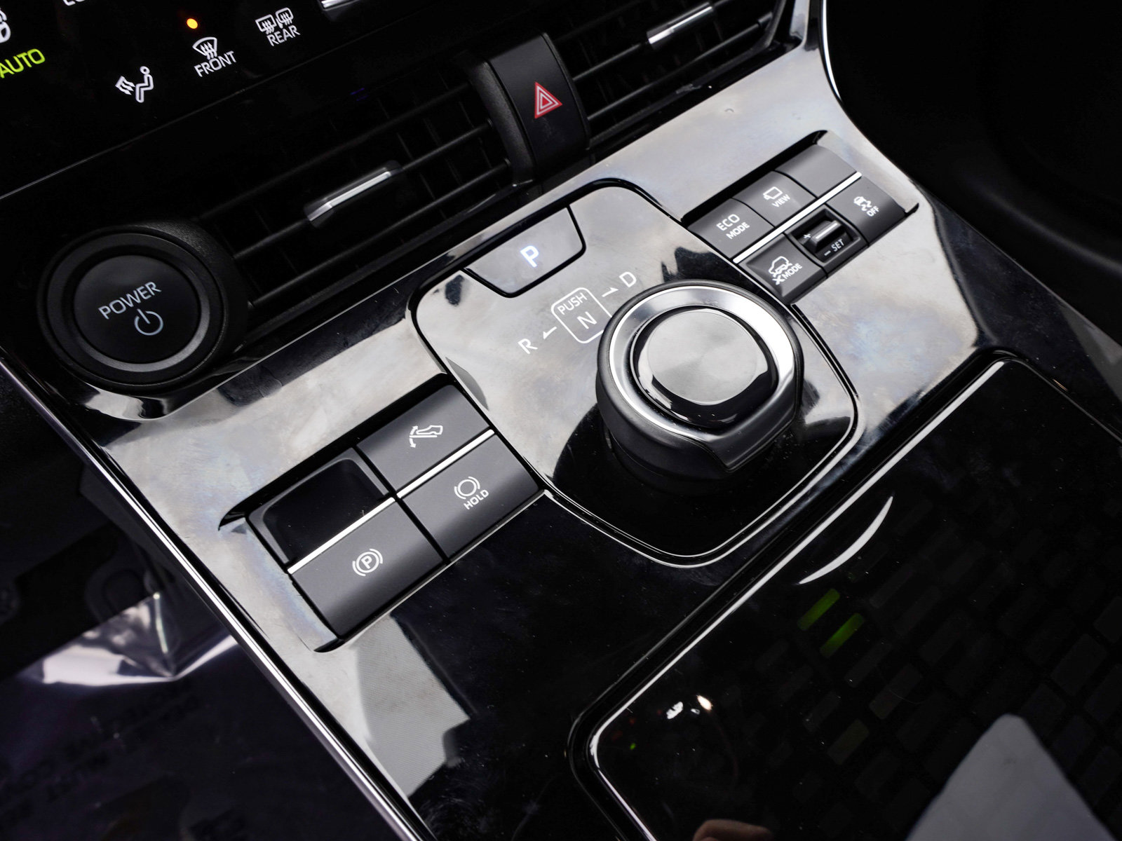 Used 2023 Toyota bZ4X Limited image 21