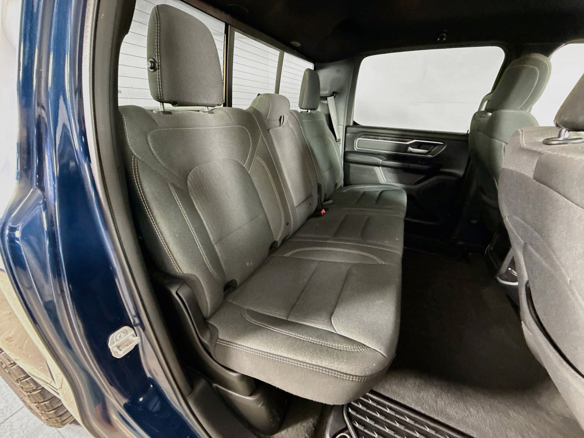 Used 2023 RAM 1500 Big Horn AWD/4WD image 33