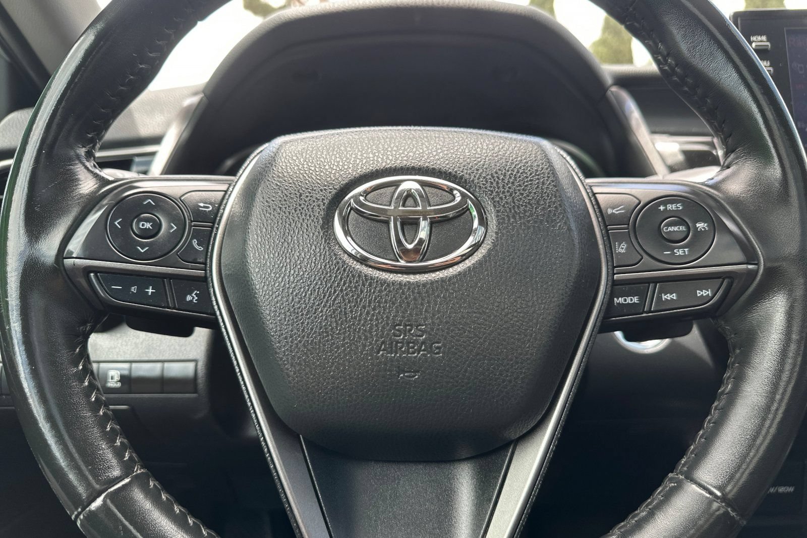 Used 2024 Toyota Camry XSE FWD image 21