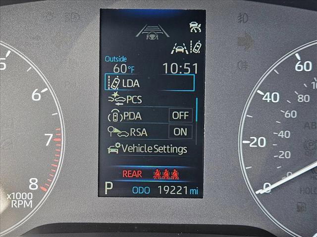 Used 2025 Toyota Corolla LE image 11